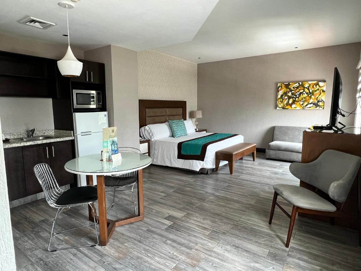 Aurea Hotel And Suites Zapopan Εξωτερικό φωτογραφία
