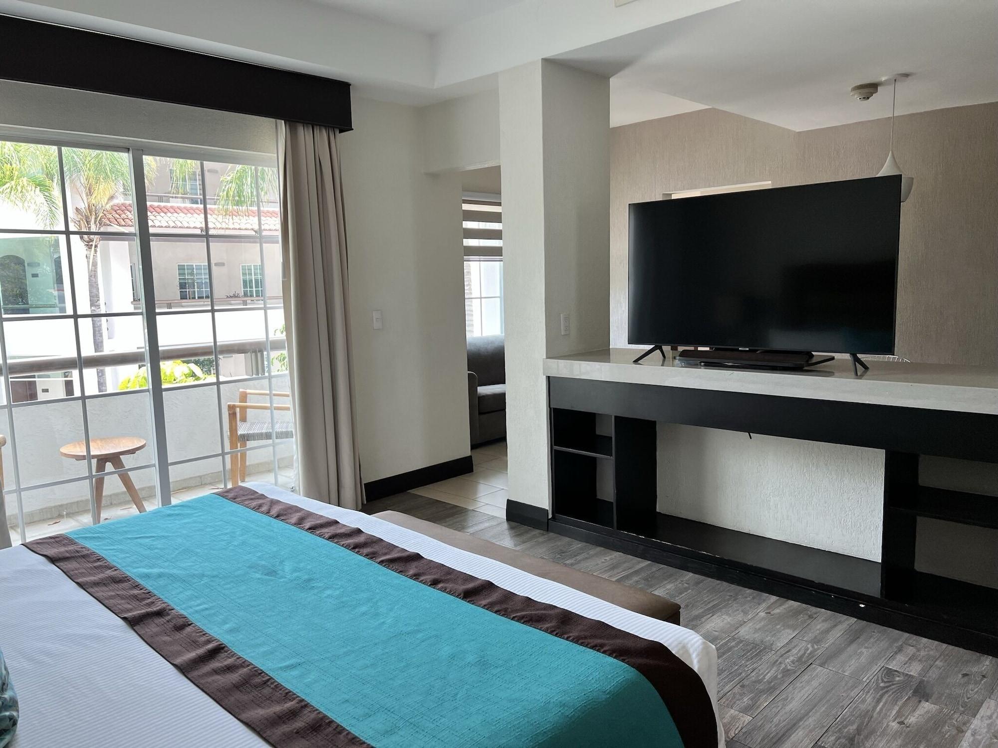 Aurea Hotel And Suites Zapopan Εξωτερικό φωτογραφία